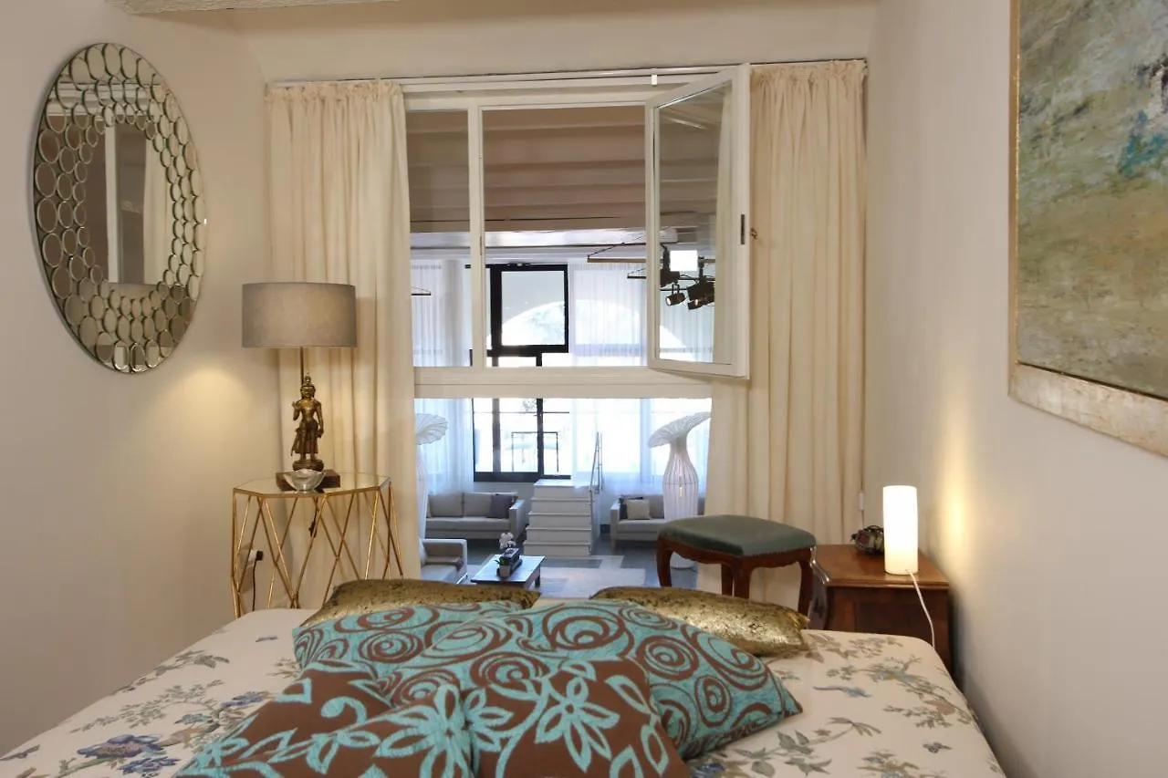 Giudecca Luxury Gallery Venice Italy